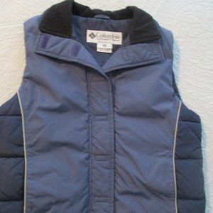 Ladies Sleeveless Columbia winter Jacket - winter vest Size M - velcour
